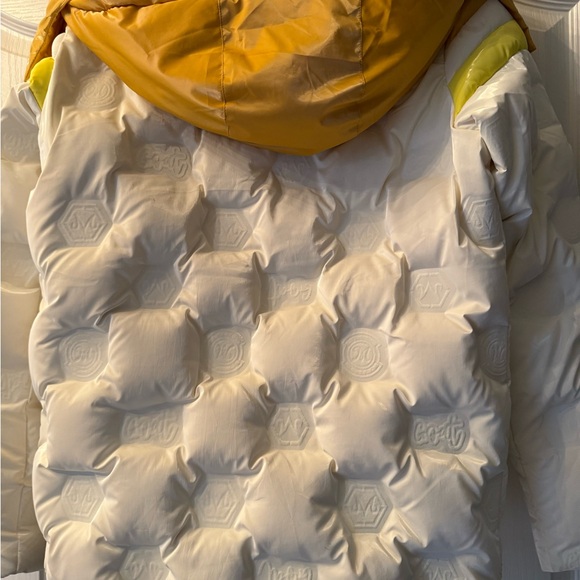 Majestic Yellow and Orange Jacket - Picture 7 of 9